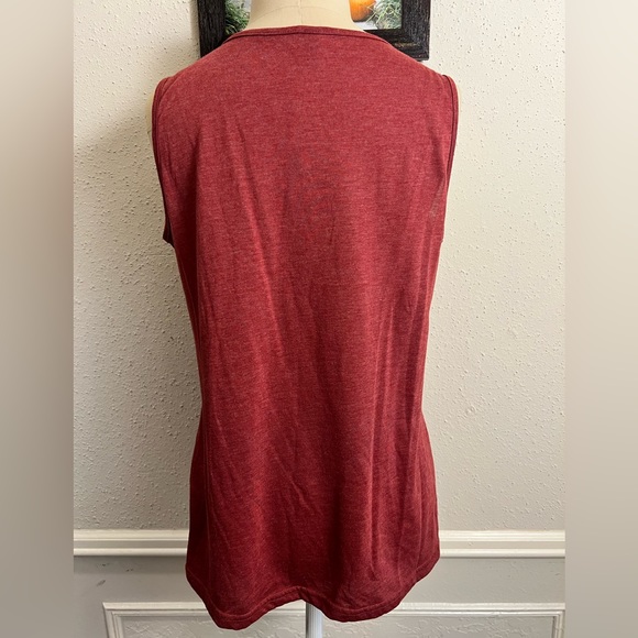 Emery Rose Burgundy Tank with Lace-up tie-front - Picture 3 of 7